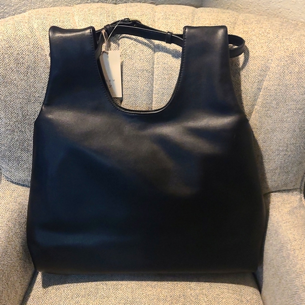 Black purse
